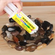環(huán)氧樹脂膠為什么會(huì)裂開，如何解決？
