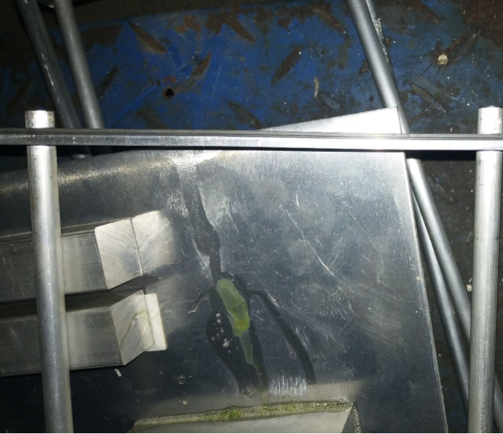 ab膠可以粘金屬嗎，注意這3點(diǎn)，ab膠就能代替焊接粘金屬了